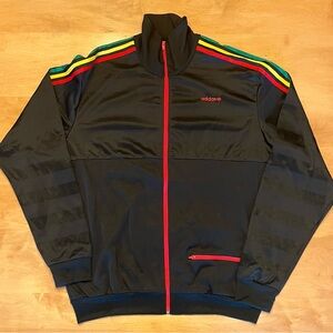 New without tag (see tag rope) Adidas track-jacket in distinctive color stripes